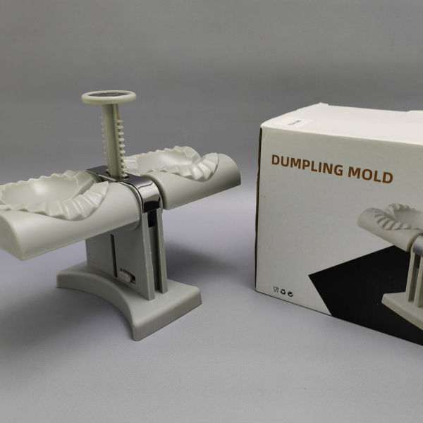 Машинка для быстрой лепки пельменей и вареников Dumpling Mold / Пельменница